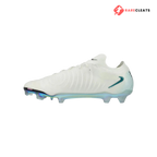 Phantom GX 2 Elite FG Chromatic - Rare Cleats